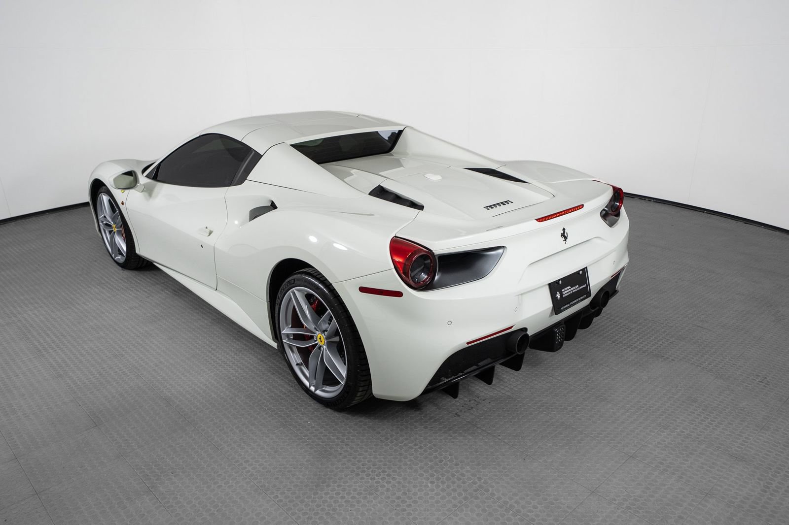 Certified 2019 Ferrari 488 Spider RWD image 37