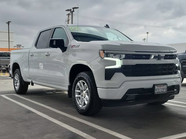 Used 2022 Chevrolet Silverado 1500 RST w/ RST All Star Premium Package AWD/4WD image 2
