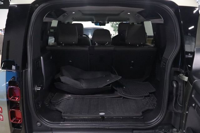 Used 2020 Land Rover Defender 110 S image 17