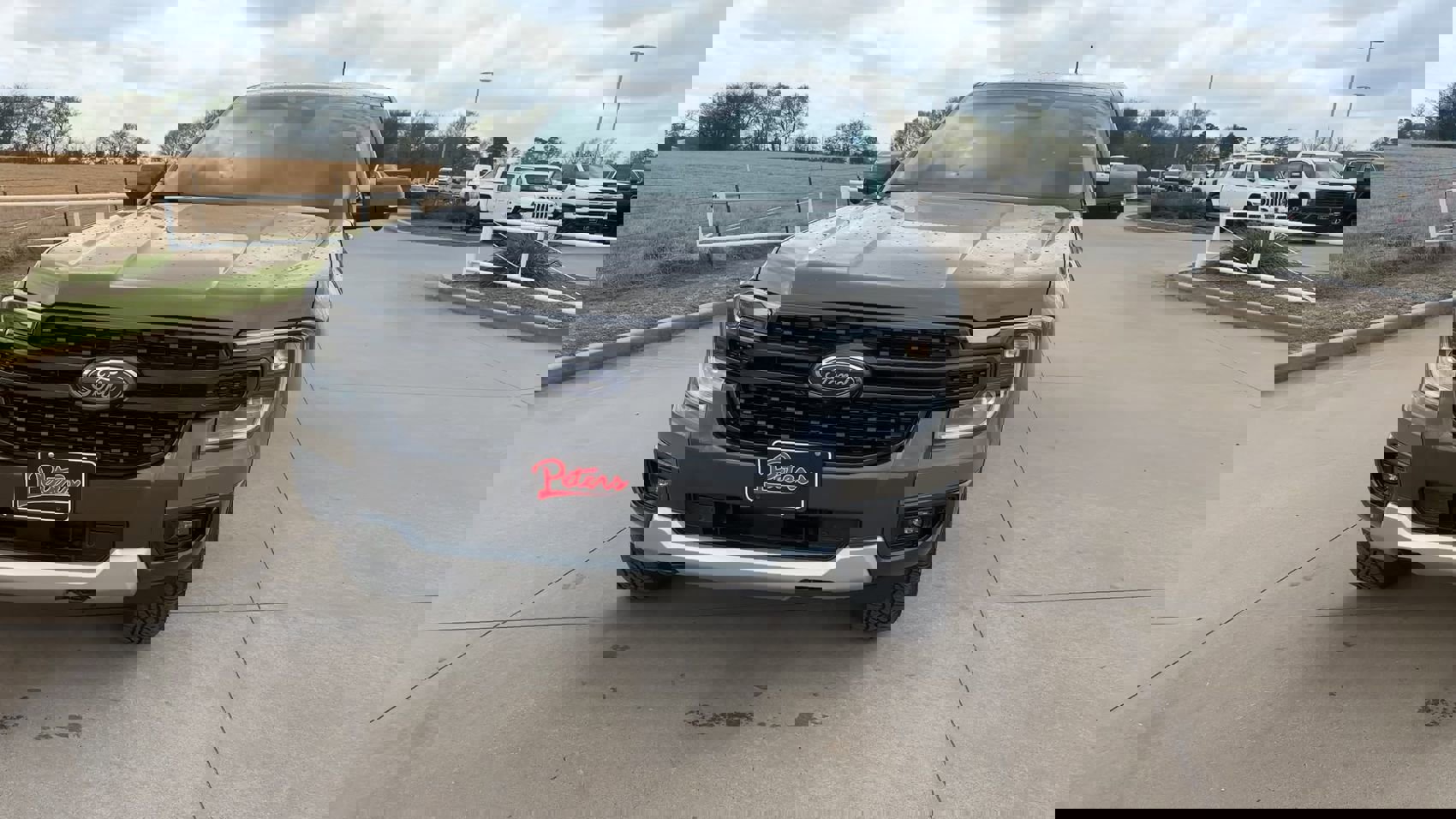 Used 2025 Ford Ranger Lariat w/ FX4 Off-Road Package image 4