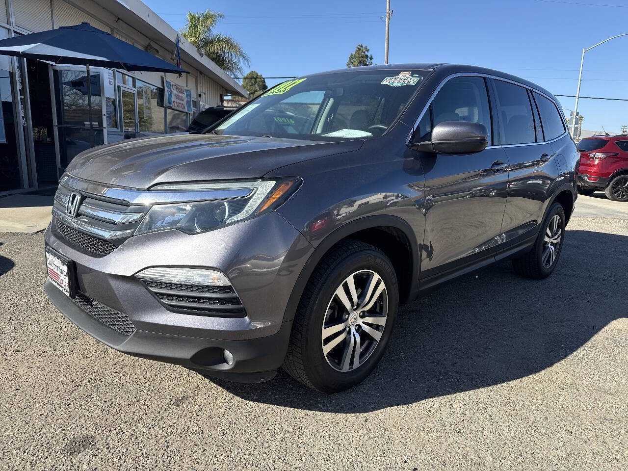 Used 2017 Honda Pilot EX image 1