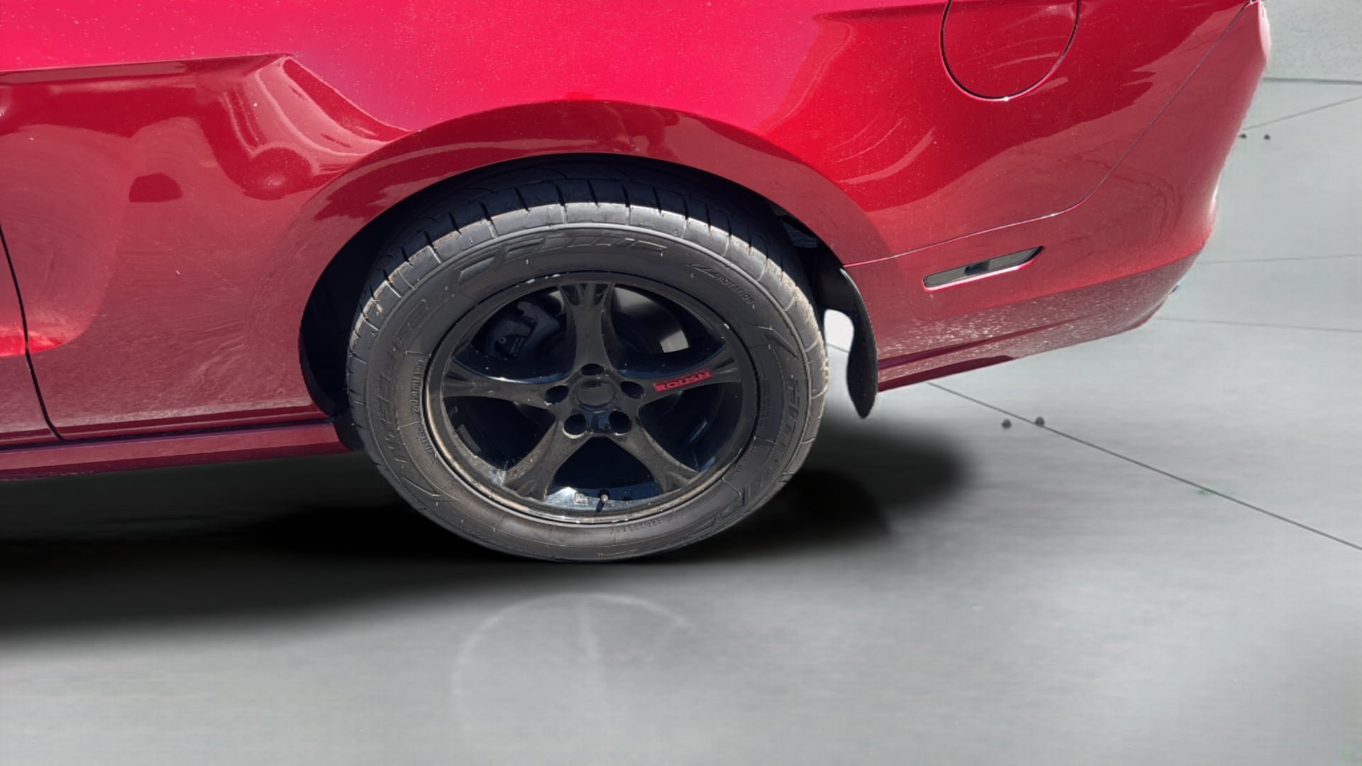 Used 2013 Ford Mustang GT RWD image 38