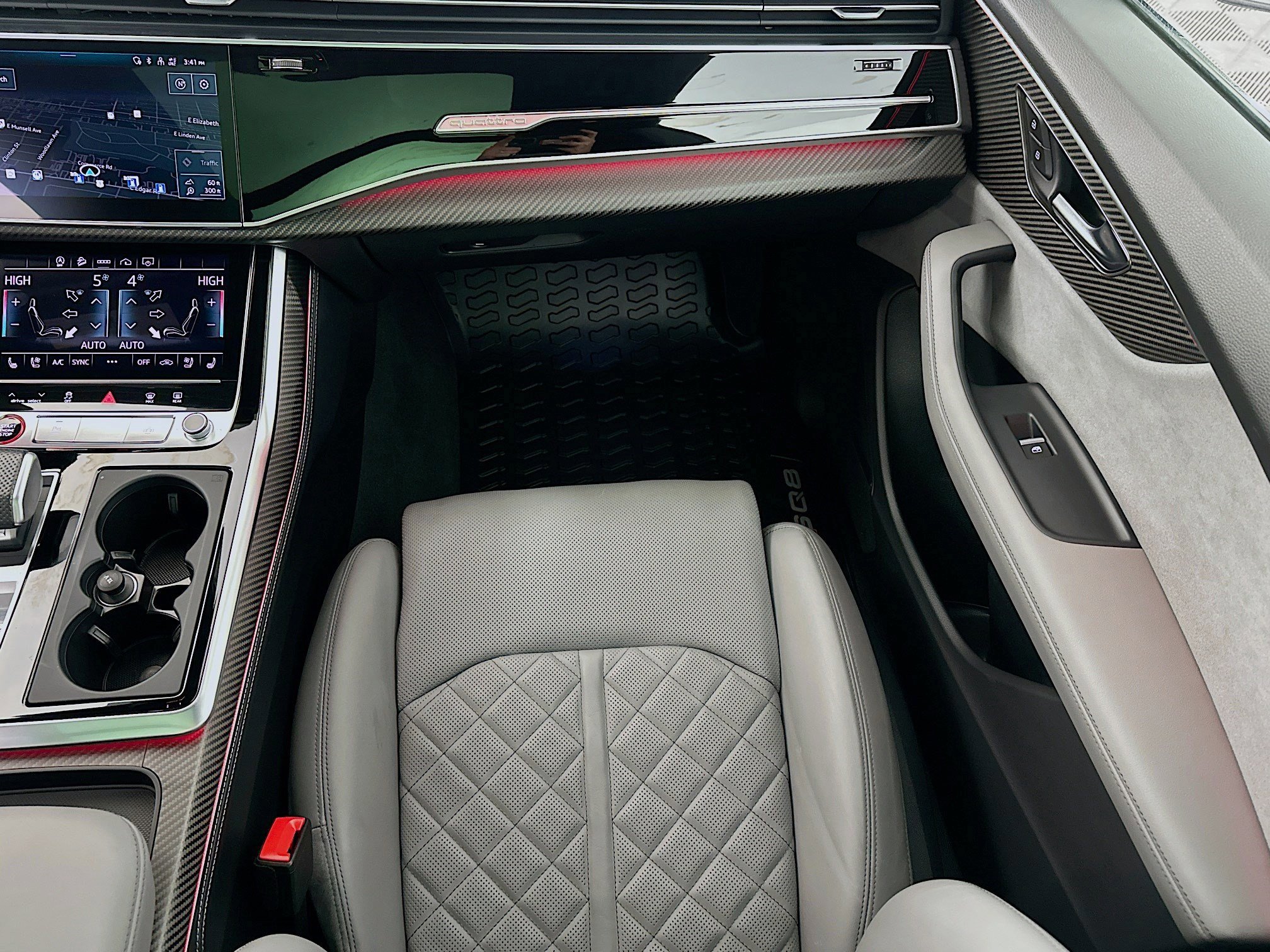 Used 2024 Audi SQ8 Premium Plus w/ S Sport Package image 22