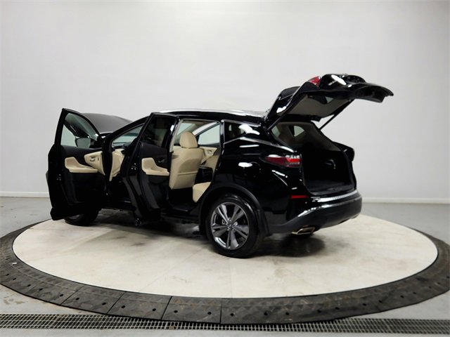 Used 2023 Nissan Murano Platinum w/ Cargo Package image 13