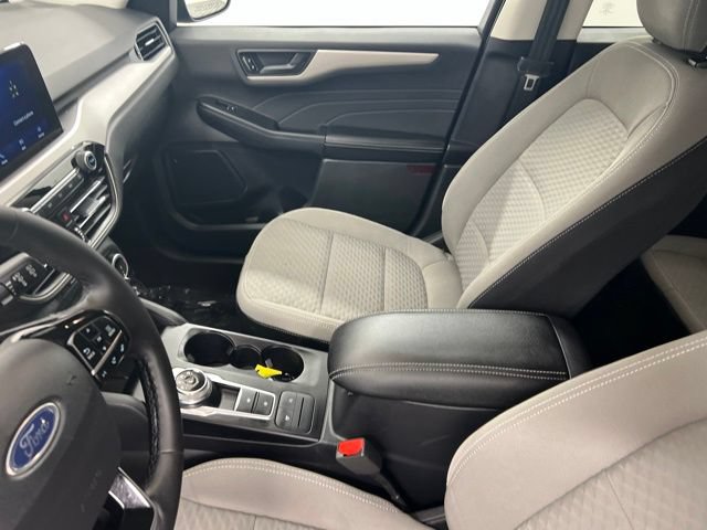 Used 2022 Ford Escape SE w/ Cold Weather Package AWD/4WD image 21