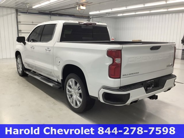 Used 2024 Chevrolet Silverado 1500 High Country w/ High Country Premium Package image 4