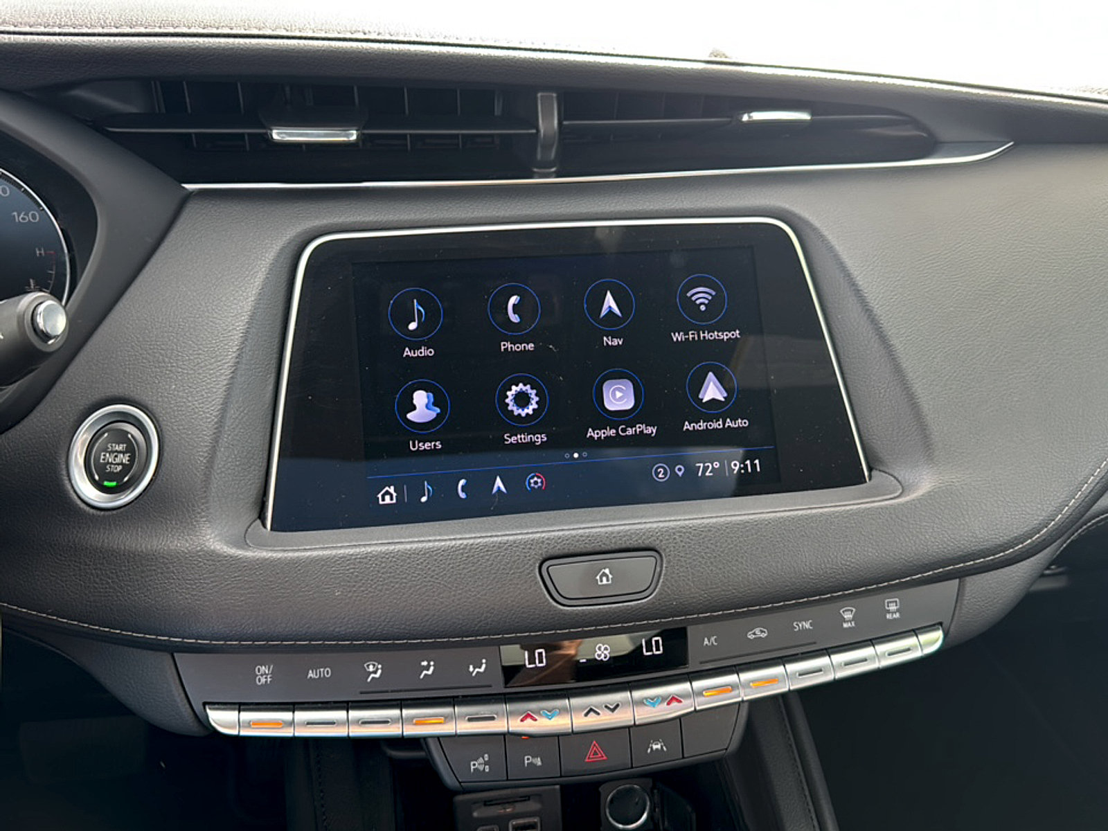 Used 2022 Cadillac XT4 Premium Luxury w/ Enhanced Visibility Package FWD image 17