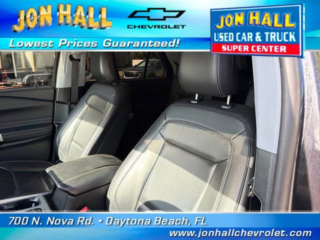 Used 2023 Ford Explorer XLT w/ Equipment Group 202A RWD image 21