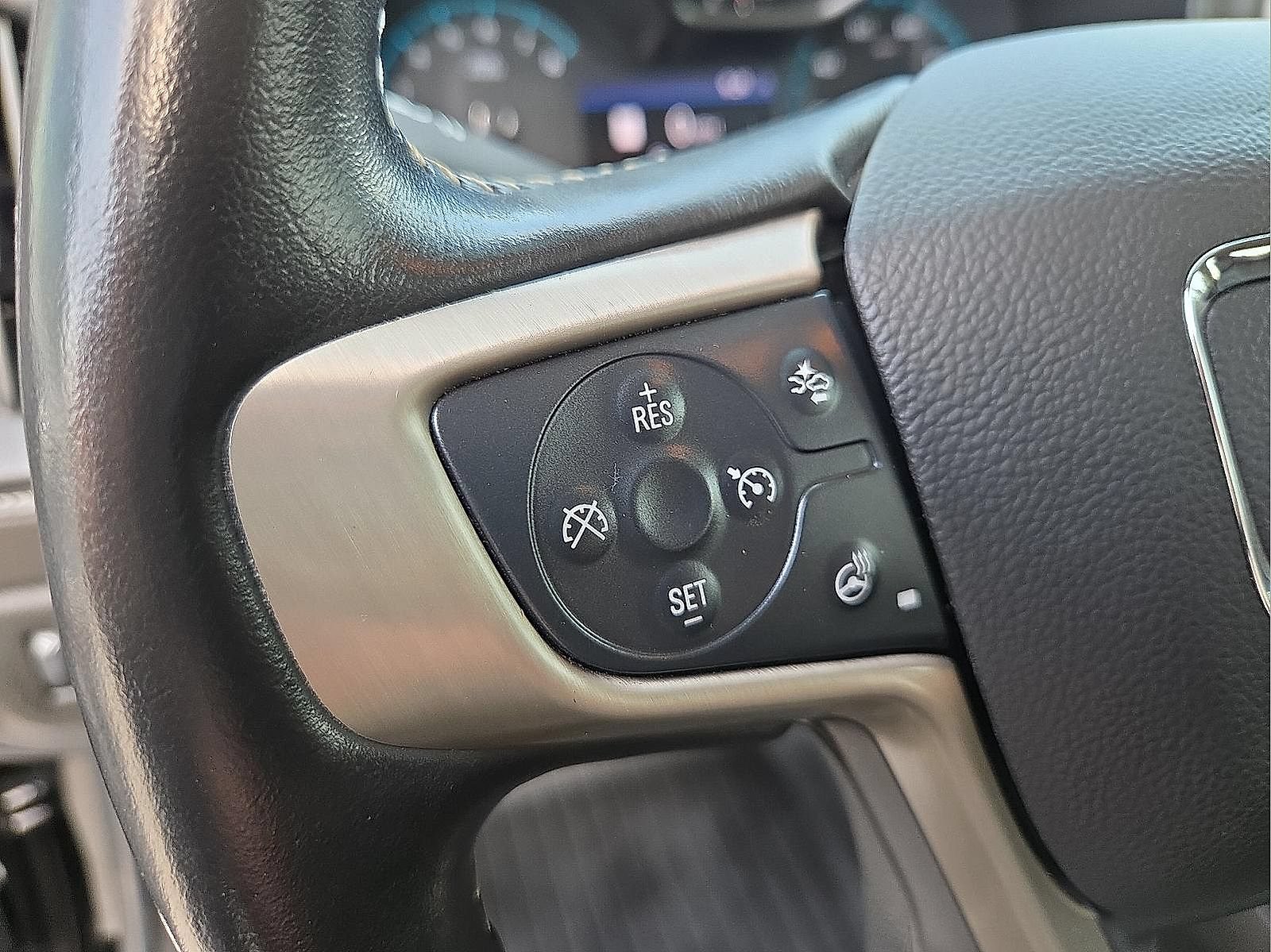 Used 2022 GMC Canyon Denali w/ Denali Black Edition Package AWD/4WD image 12
