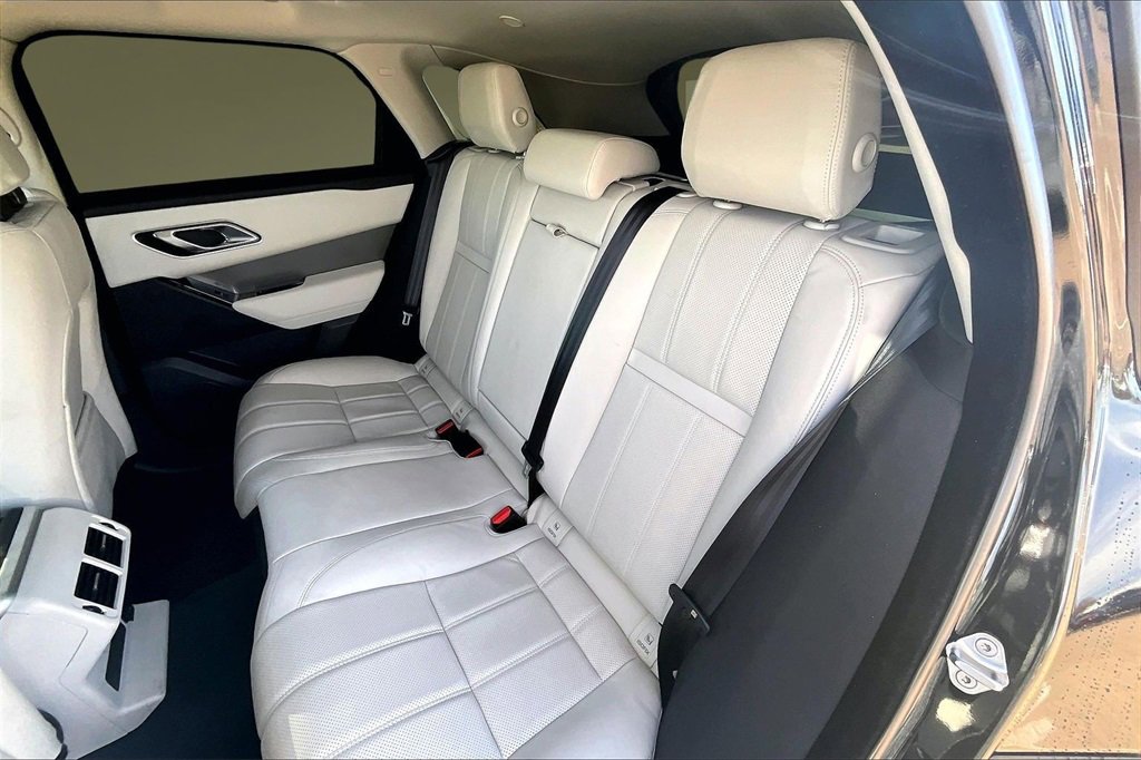 Used 2023 Land Rover Range Rover Velar S image 27