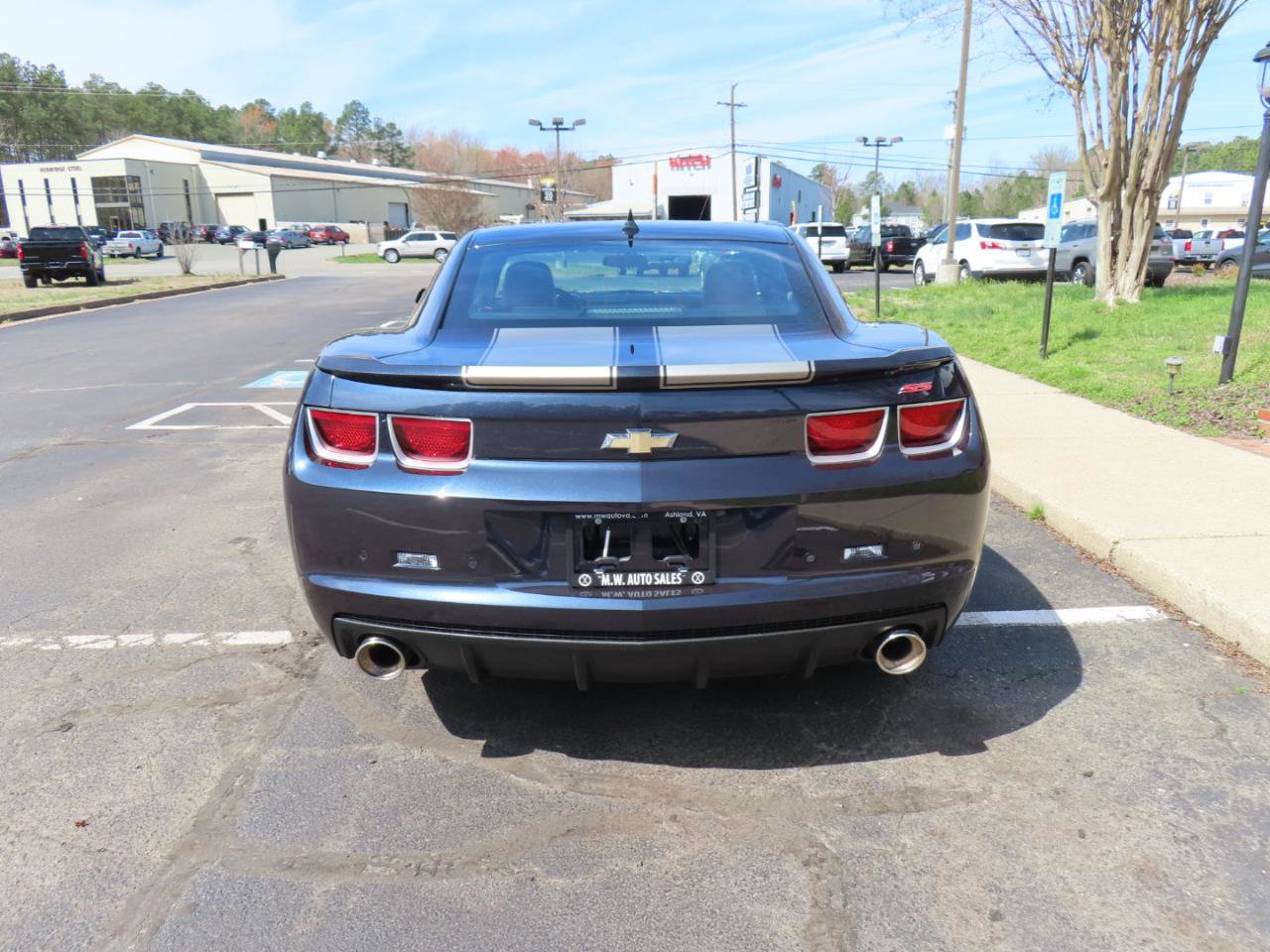 Used 2013 Chevrolet Camaro SS w/ Dusk Special Edition RWD image 6