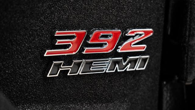 Used 2025 Jeep Gladiator Sport image 40