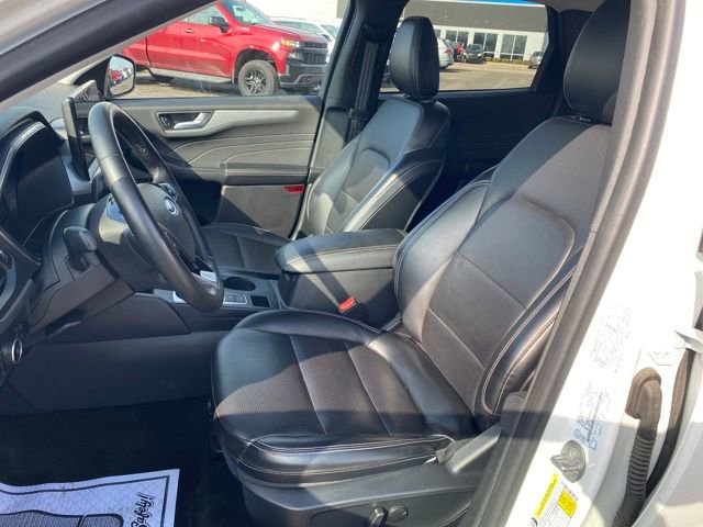 Used 2024 Ford Escape Platinum AWD/4WD image 15