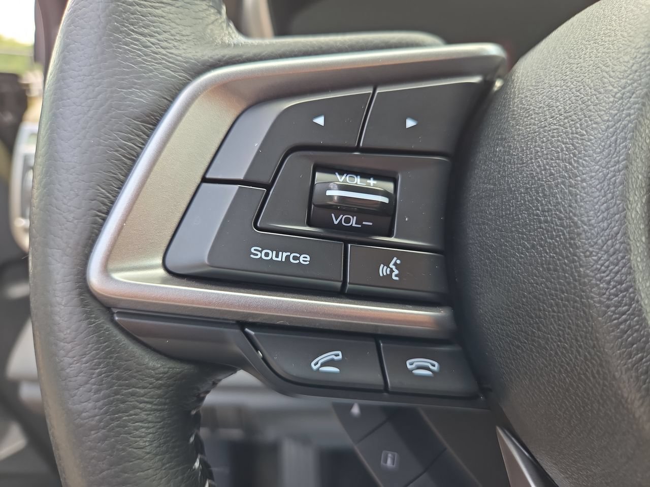 Certified 2022 Subaru Outback Limited AWD/4WD image 33