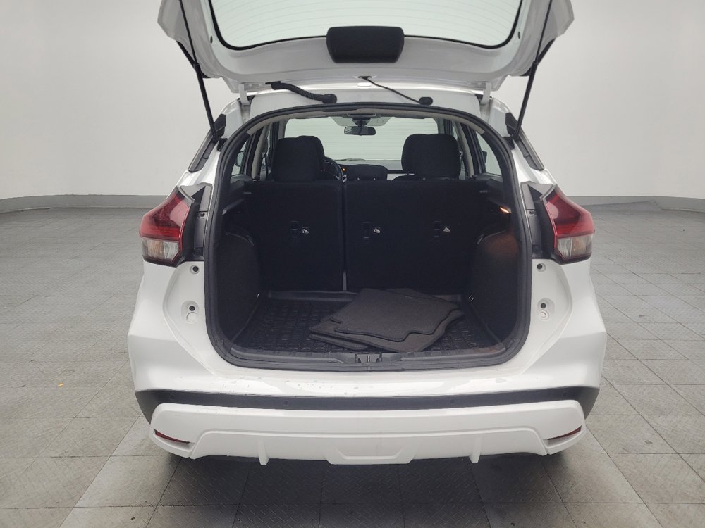 Used 2021 Nissan Kicks SV image 29