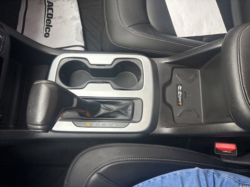 Used 2021 Chevrolet Colorado ZR2 w/ ZR2 Midnight Special Edition image 19