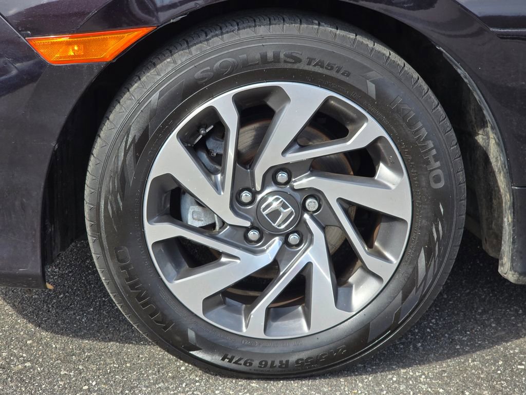 Used 2018 Honda Civic EX image 26