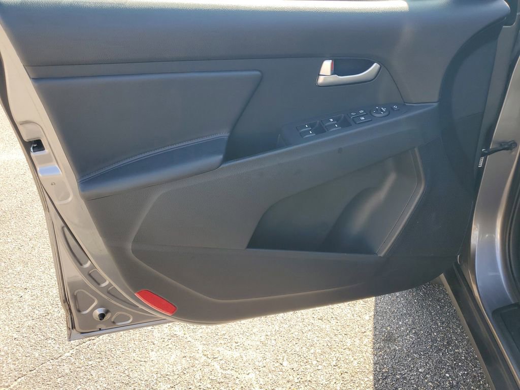 Used 2016 Kia Sportage EX w/ EX Premium Package image 8