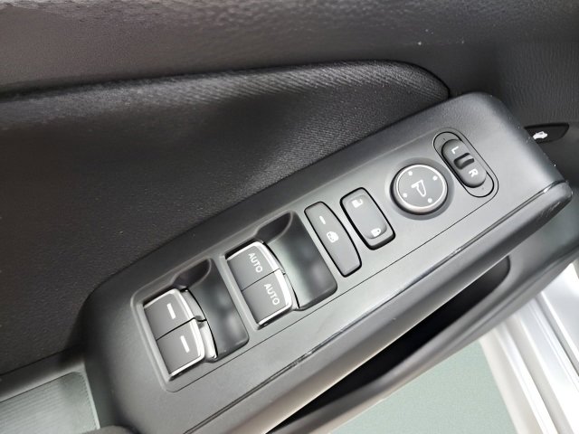 Used 2025 Honda Civic LX image 21