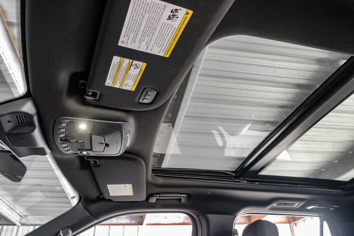 Used 2024 Lincoln Navigator Reserve image 21