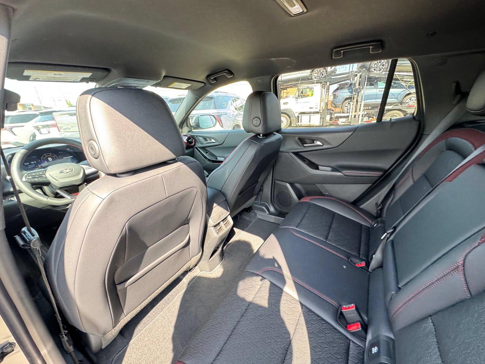 New 2027 Chevrolet Equinox RS AWD/4WD image 26