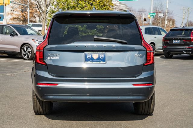 Used 2025 Volvo XC90 B6 Plus image 6