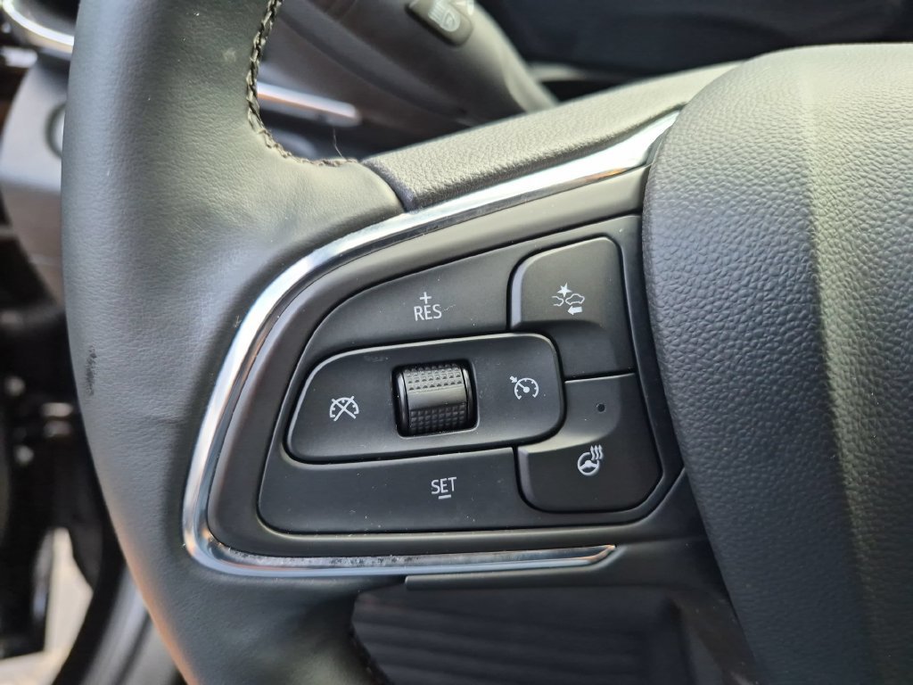 Used 2025 Buick Envista Preferred w/ Convenience I Package FWD image 15