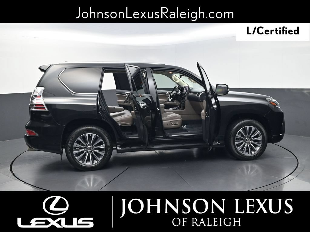 Certified 2022 Lexus GX 460 Luxury w/ Accessory Package AWD/4WD image 33