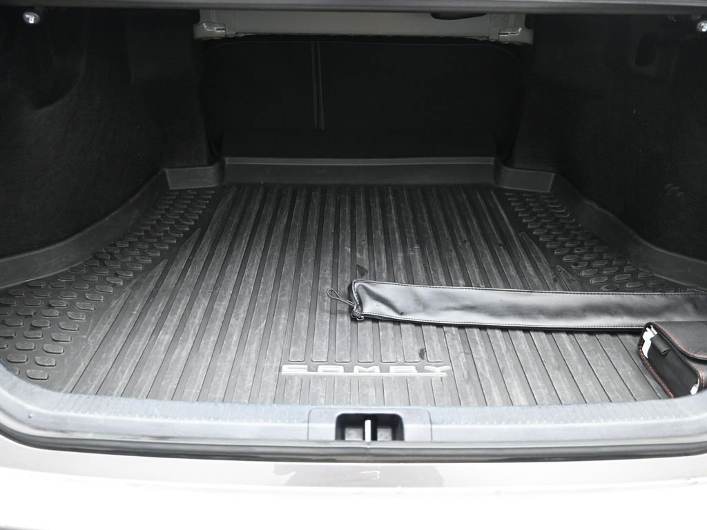 Used 2023 Toyota Camry XLE w/ Cold Weather Package image 22
