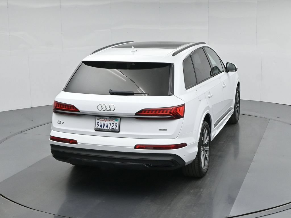 Used 2022 Audi Q7 2.0T Premium Plus w/ Premium Plus Package AWD/4WD image 41