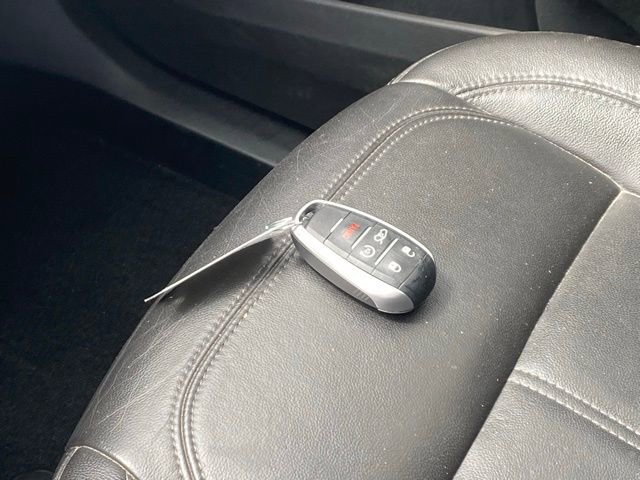 Used 2022 Alfa Romeo Stelvio Sprint RWD image 30
