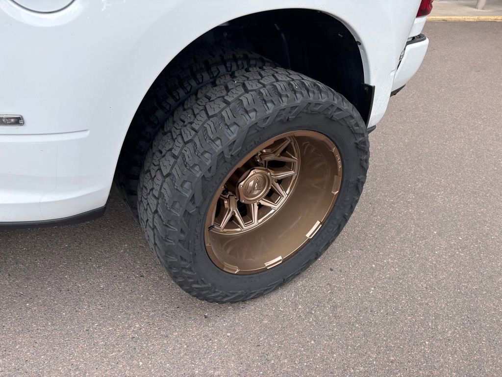 Used 2025 RAM 3500 Laramie image 11