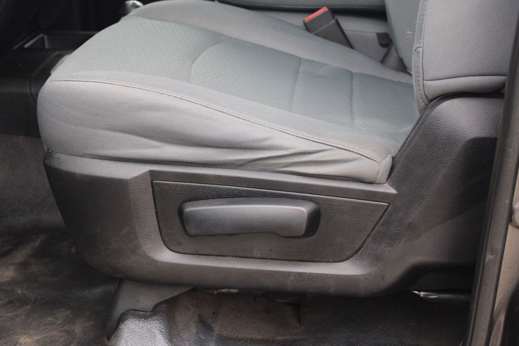 Used 2017 RAM 2500 Tradesman w/ Snow Chief Group image 16