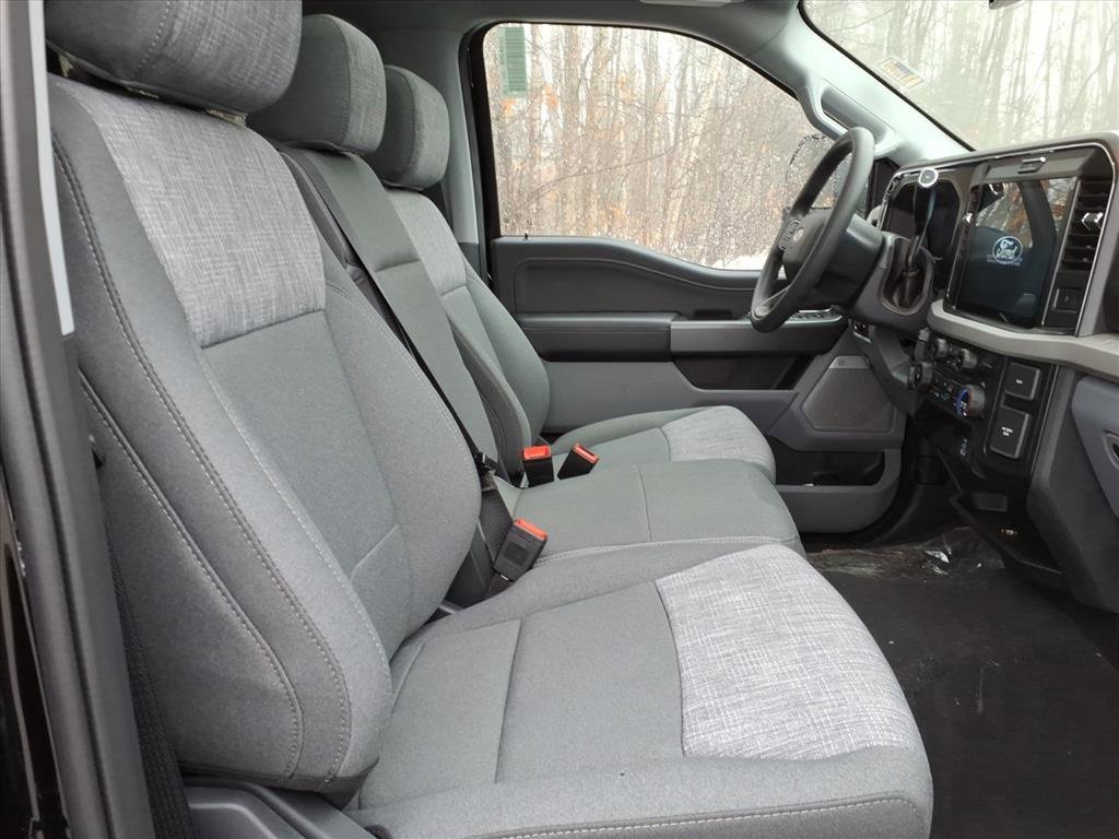 New 2026 Ford F350 XLT w/ XLT Premium Package image 14