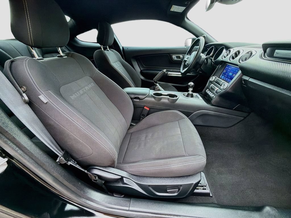 Used 2023 Ford Mustang Coupe RWD image 28