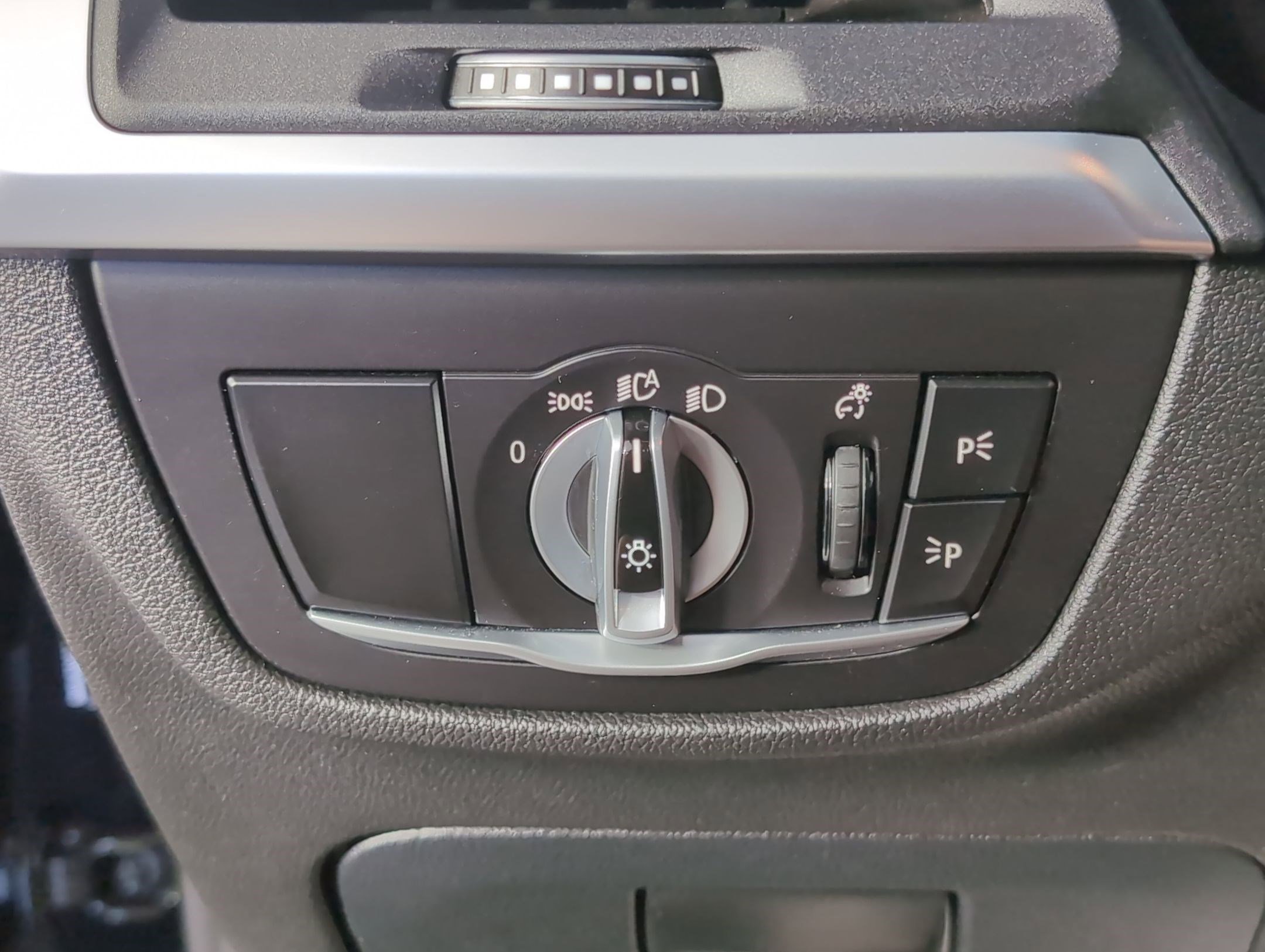 Certified 2024 BMW X3 M40i w/ Premium Package image 16