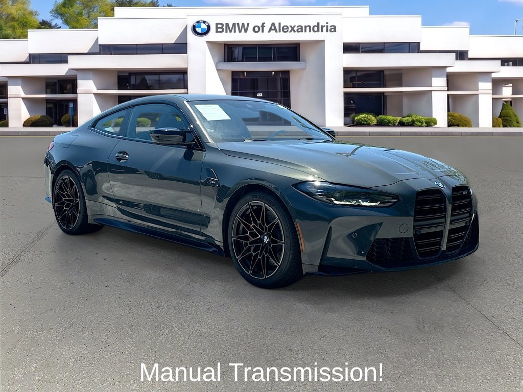 Used 2022 BMW M4 Coupe w/ Executive Package RWD image 3
