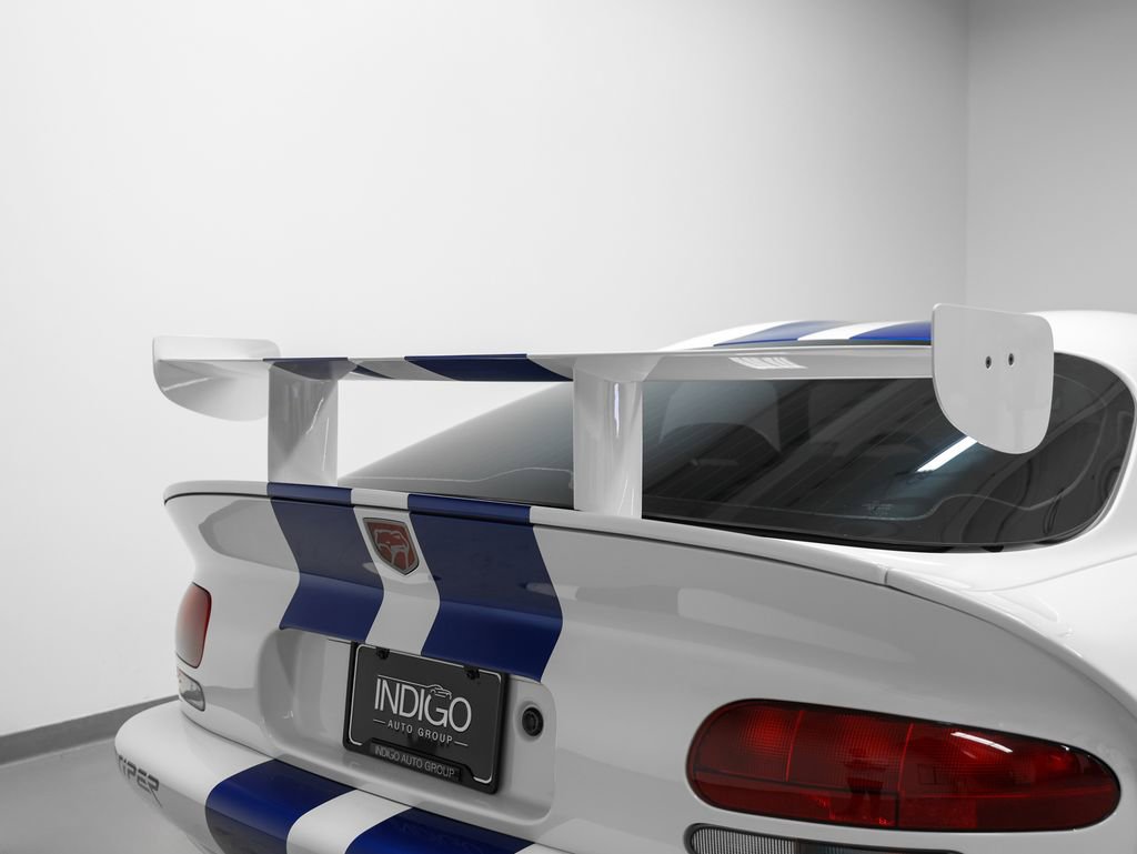 Used 1998 Dodge Viper GTS image 38