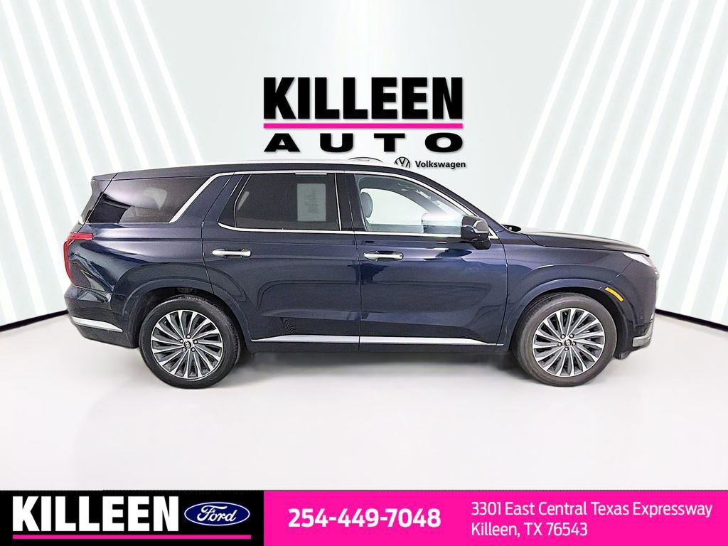 Used 2024 Hyundai Palisade Calligraphy image 9