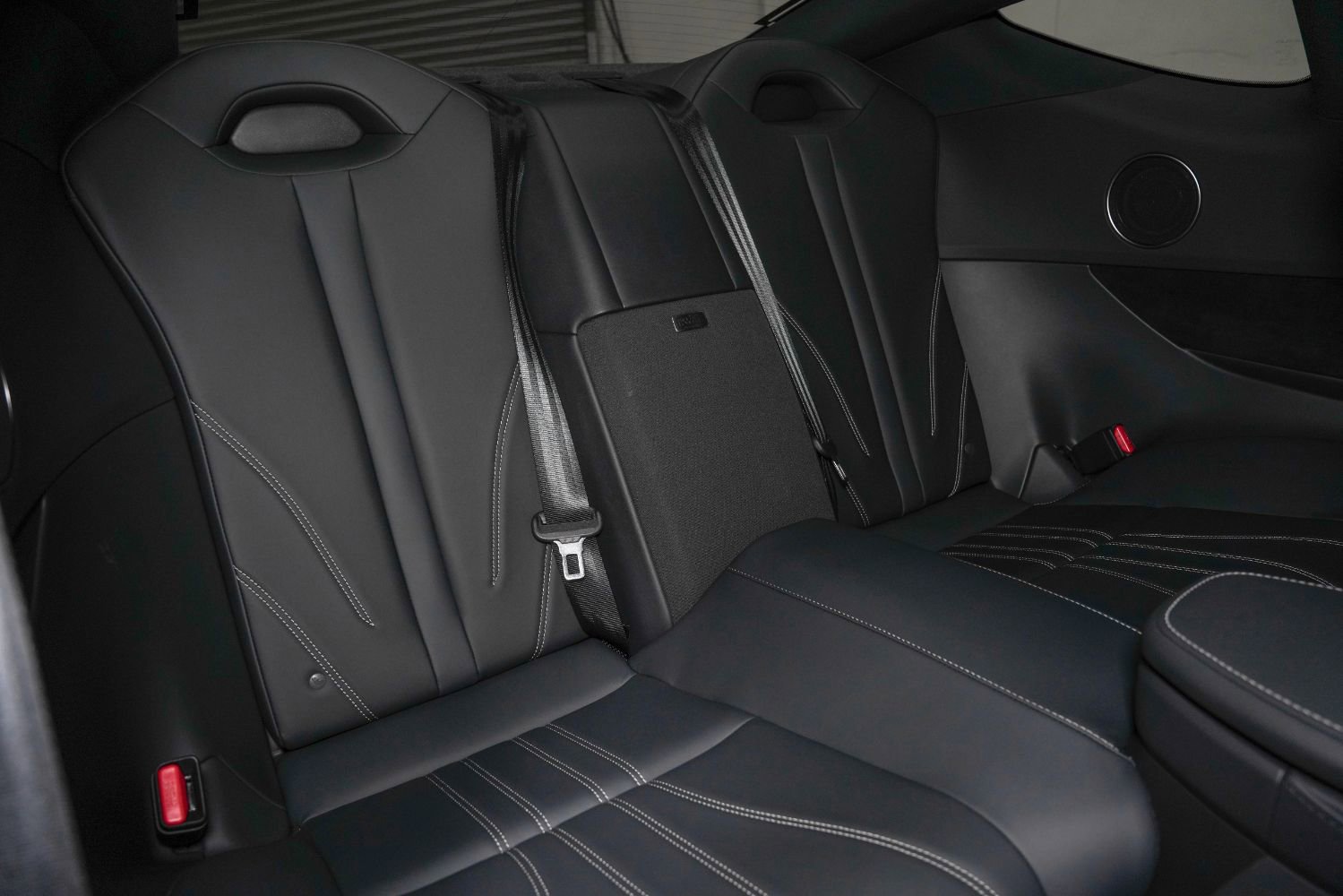 Used 2025 Lexus LC 500 Coupe image 32