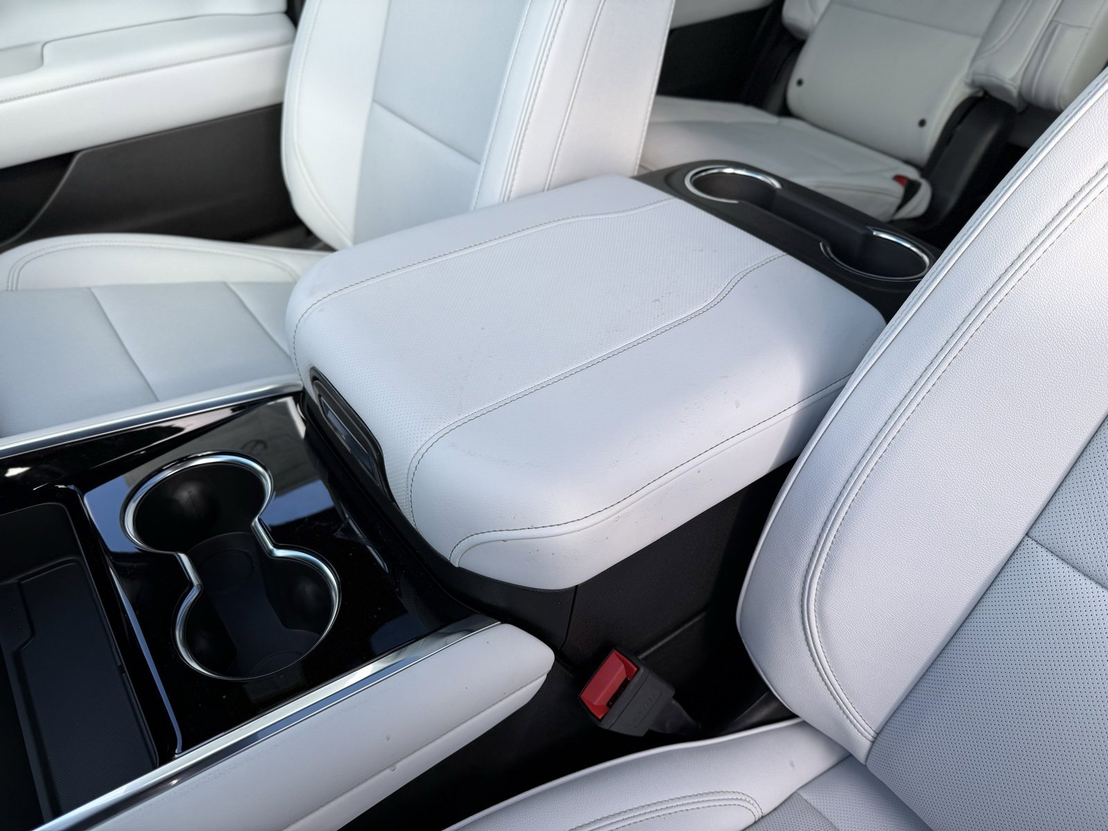 New 2026 Chevrolet Tahoe Premier w/ Sun And Tow Package image 19