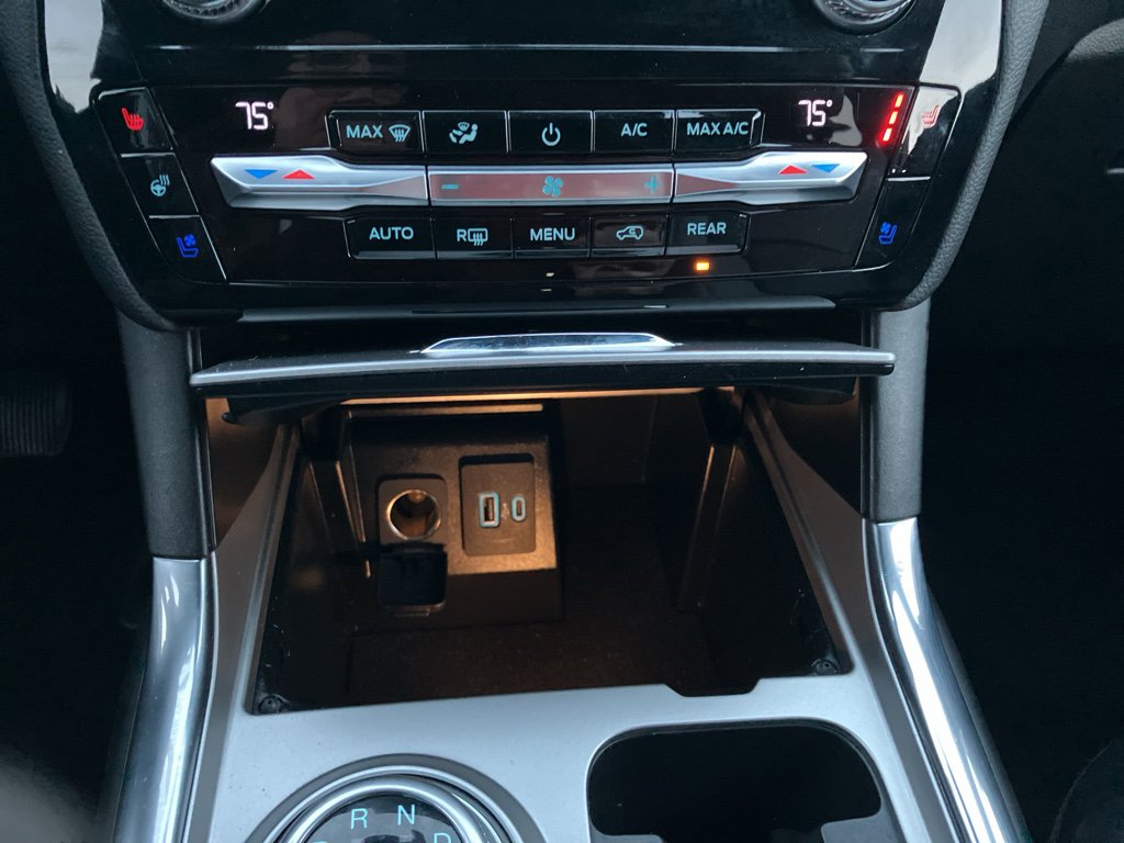 Certified 2021 Ford Explorer Limited w/ Equipment Group 301A image 20