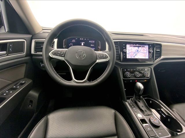 Certified 2023 Volkswagen Atlas SEL AWD/4WD image 11