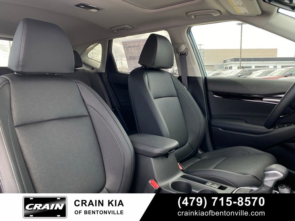 Certified 2026 Kia Seltos SX w/ SX Sunroof Package image 31