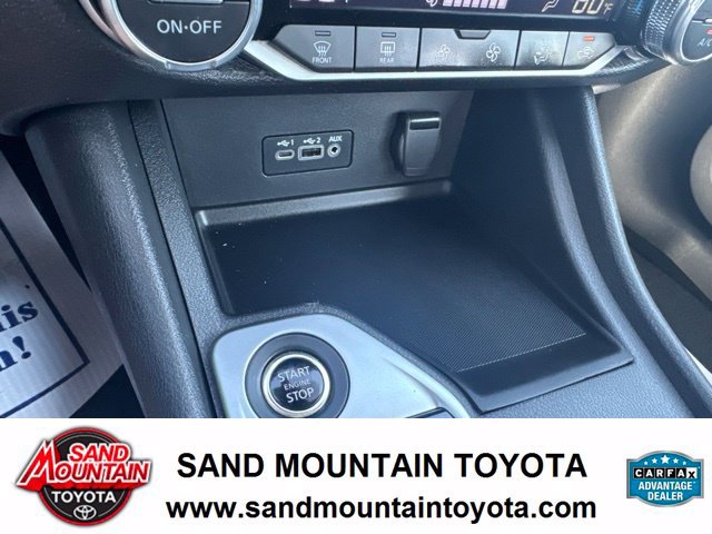 Used 2023 Nissan Sentra SR FWD image 20