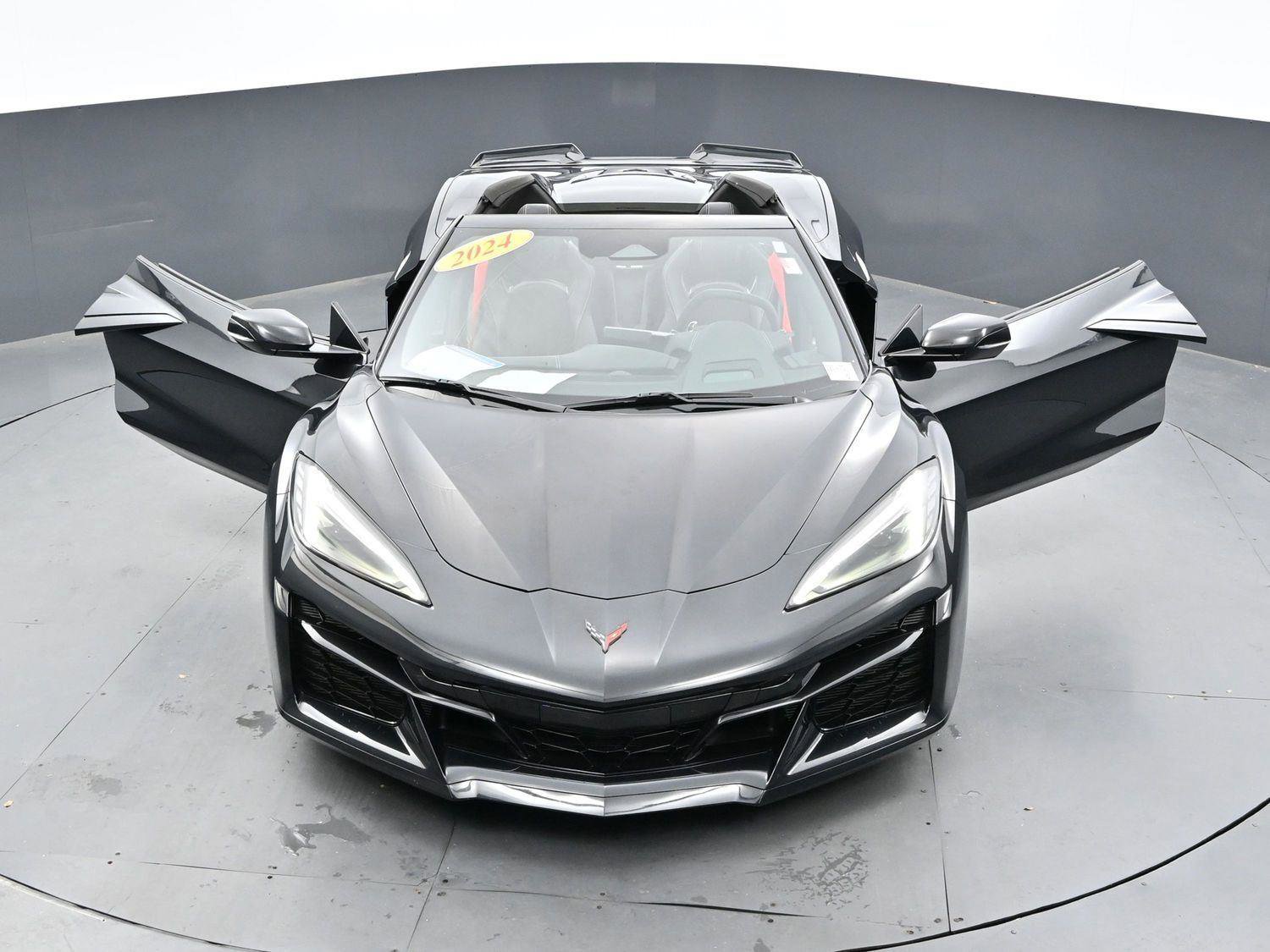 Used 2024 Chevrolet Corvette Z06 image 38