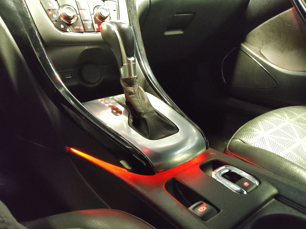 Used 2019 Buick Cascada Premium image 26