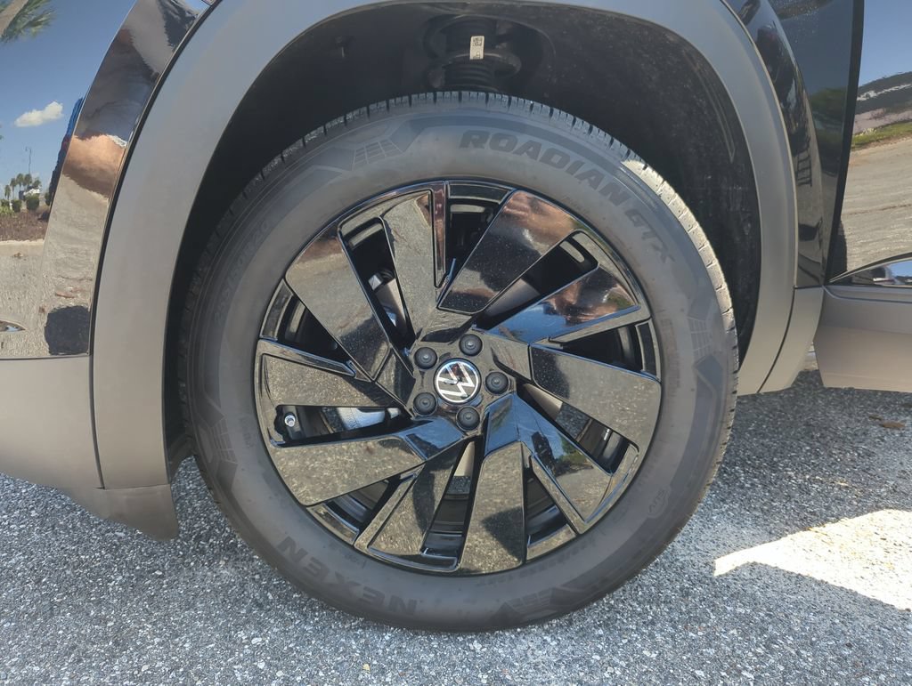 New 2026 Volkswagen Atlas SE FWD image 50