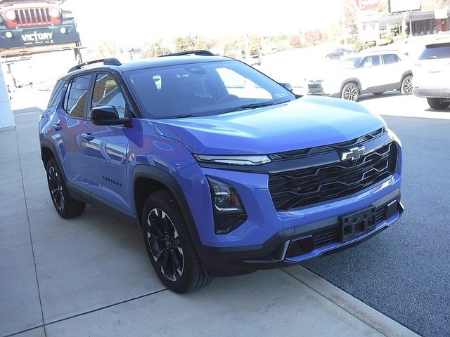 Used 2025 Chevrolet Equinox RS image 8