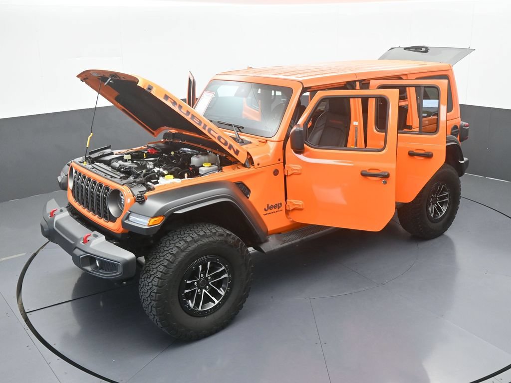 Used 2025 Jeep Wrangler Unlimited Rubicon w/ XTREMEE 35" Tire Package AWD/4WD image 64